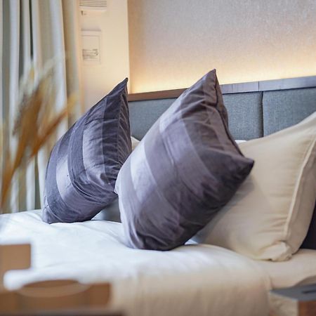 Apartment Hotel 11 Namba-Minami Ebisucho-Eki Mae Osaka Ngoại thất bức ảnh