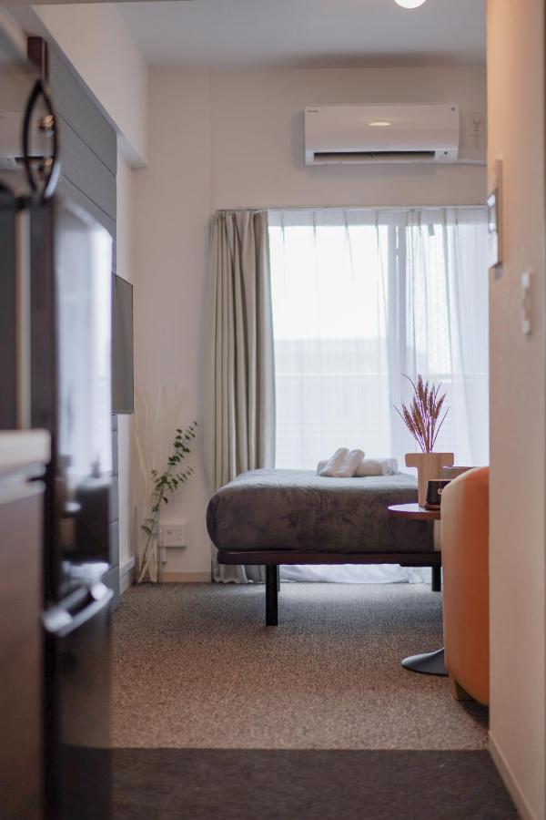 Apartment Hotel 11 Namba-Minami Ebisucho-Eki Mae Osaka Ngoại thất bức ảnh